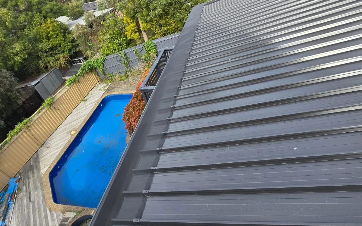 New charcoal metal roof on a Melbourne home