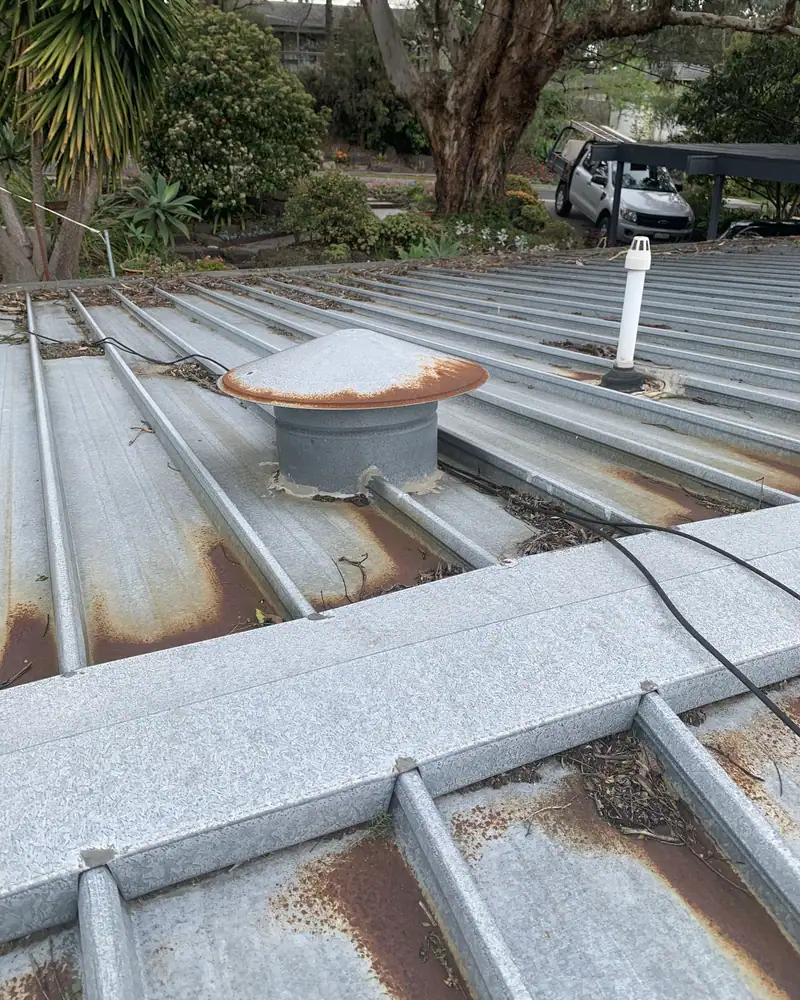 Roof penetration and flashing detail
